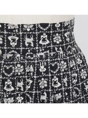 Vintage 1950s Folk Print Black and White Cotton Midi Skirt XS